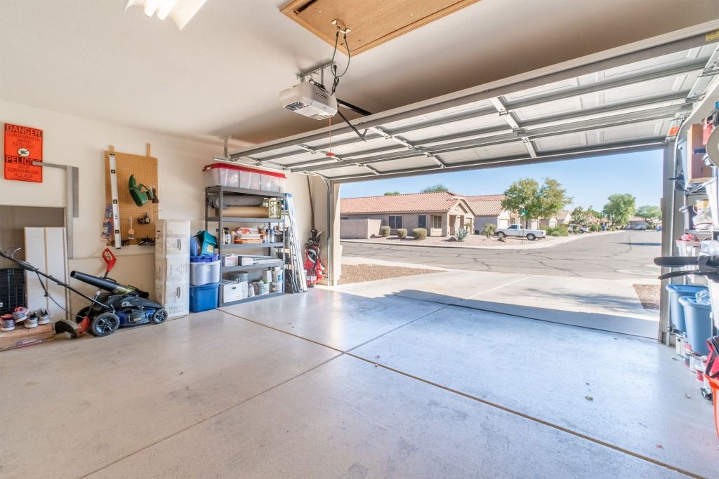 Garage floor before epoxy — plain concrete Des Moines